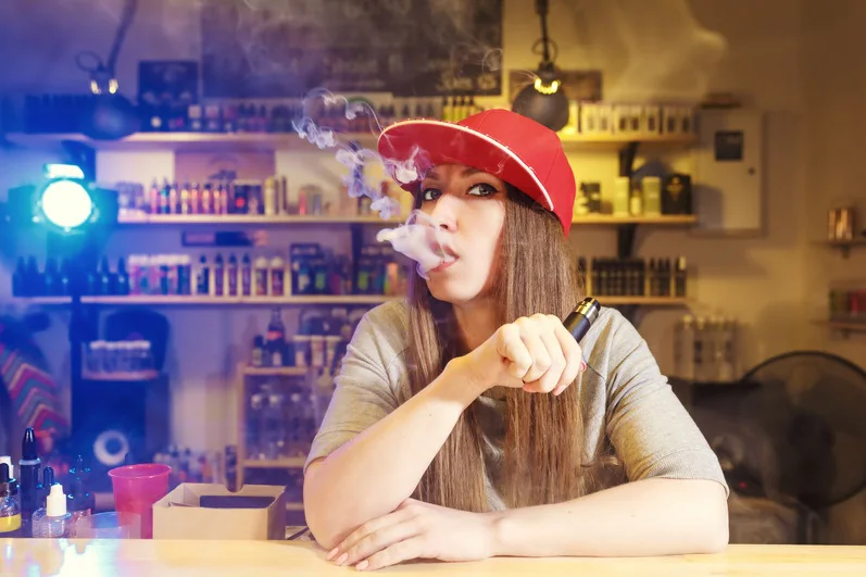 sklep z e-papierosami,vape shop Polska,e-papierosy Warszawa,liquidy do e-papierosów,jednorazówki vape