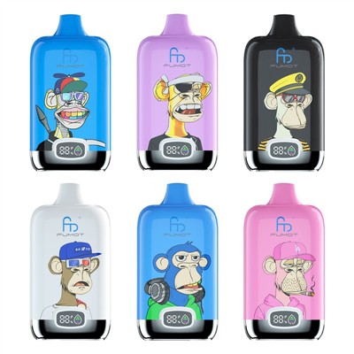 Zdjęcie lub wizualizacja e-papierosa Fumot Digital Box 12000 (pudełkowy) obok RandM Tornado 15000 (cylindryczny), ukazujące ich odmienne kształty i design.