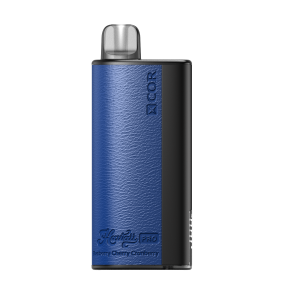 Zbliżenie na e-papieros XCOR Tyrant 23000 Puffs o agresywnych, kanciastych liniach i metalicznym wykończeniu, przypominający element myśliwca.