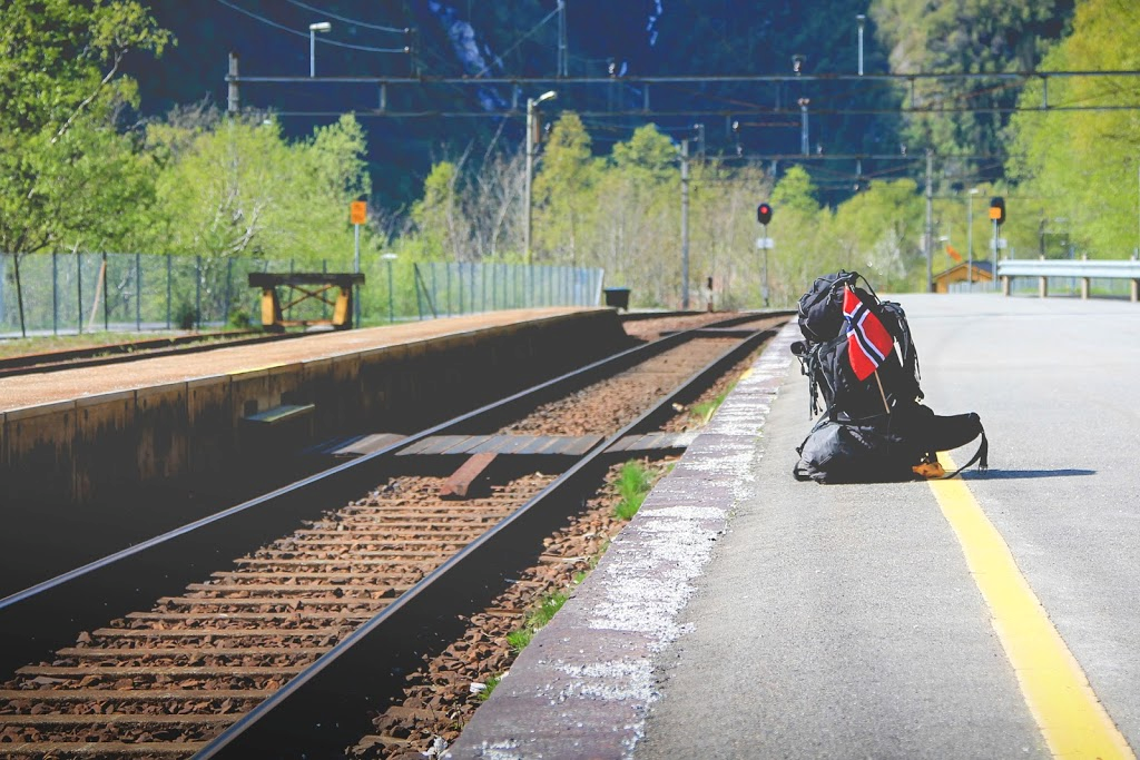 zaoszczędzone pieniądze wakacje marzenia e-papierosy - 10 pomysłów na oszczędzanie pieniędzy