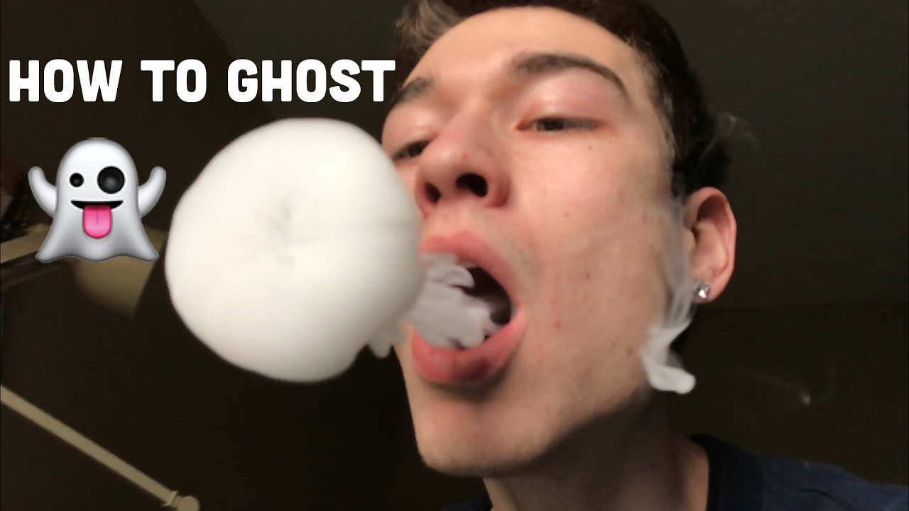 vape tricks dym, chmury e-papierosa triki, ghost inhale tornado vape, osoba robiąca tricki z parą - Vape Trick Tutorial - How to: Ghost Inhale