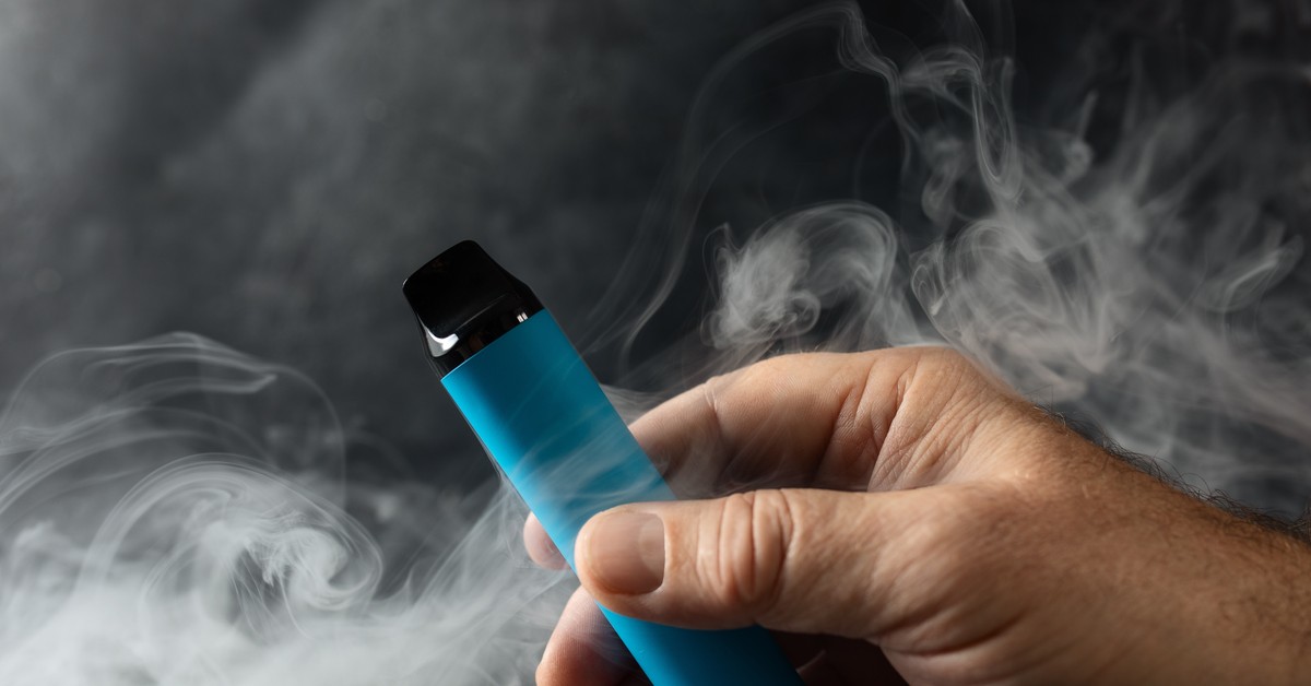 e-papierosy celnicy, przewóz vape przez granicę, prawo celne e-papierosy Niemcy Polska, akcyza vape - Dlaczego e-papierosy podrożały od września 2025 roku ...