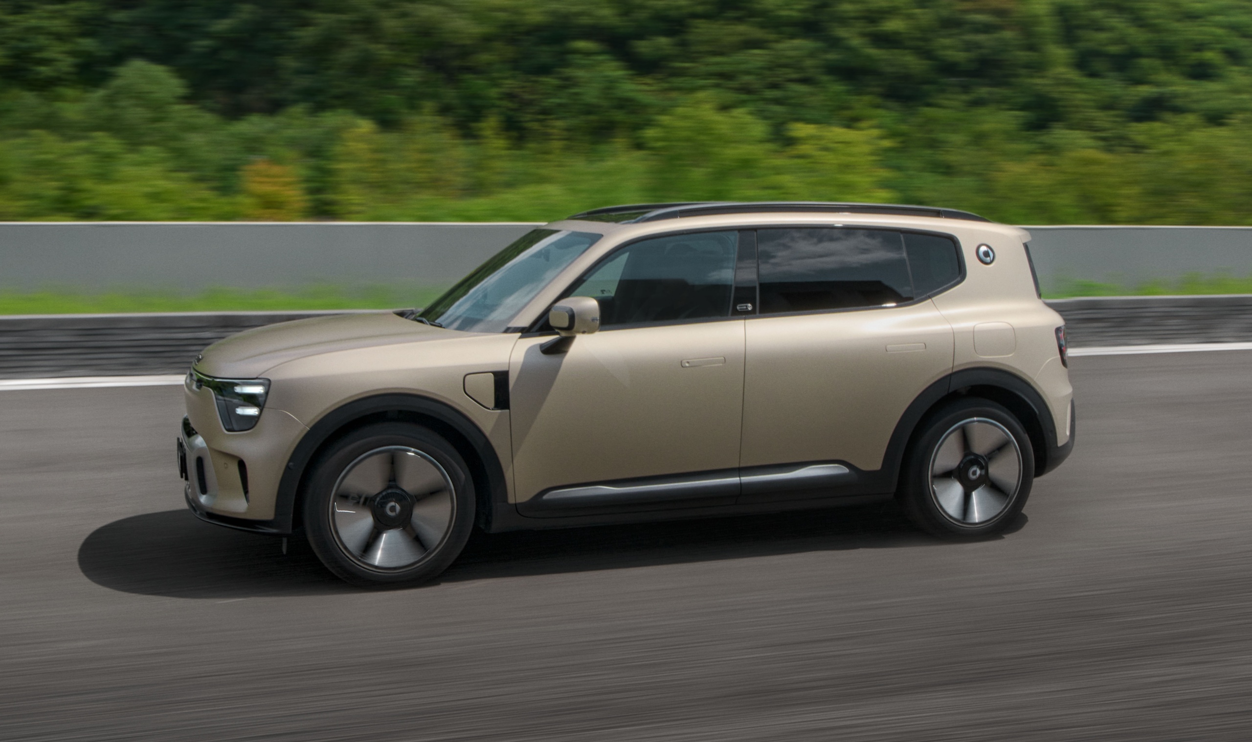 TIR Smart SUV porównanie, analogia rozmiarów vape samochody, różne typy pojazdów - Smart #5 to już nie maluch do miasta, lecz D-SUV, konkurent Tesli ...