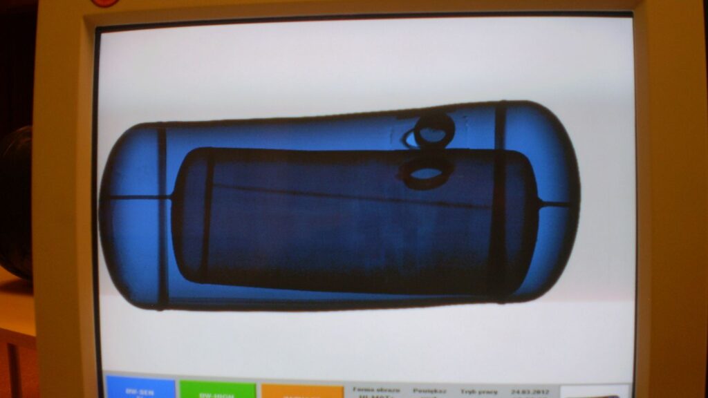 xga 16x9 papierosy w butli wyk