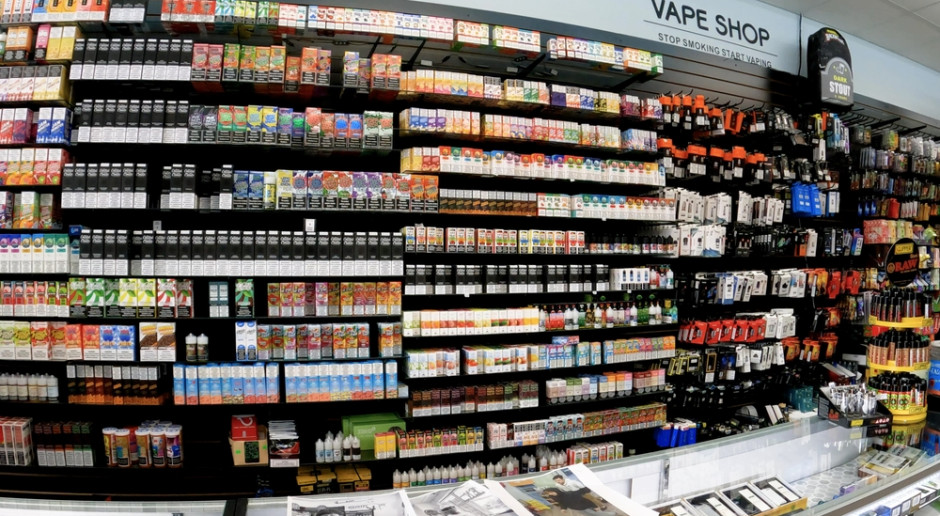 szara strefa e-papierosów, nielegalny handel vape Polska, rynek podziemny e-liquidów - Rynek e-papierosów w Europie wymyka się regulacjom. Szara ...