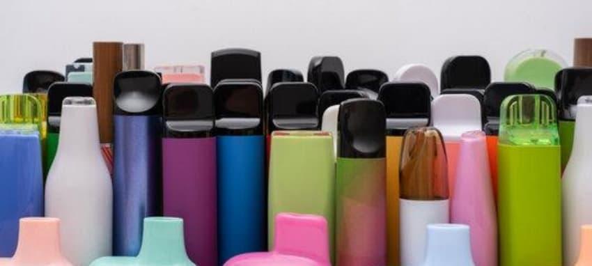 ekonomia wapowania skala pojemności cena e-liquidu duża mała butelka wody porównanie - Vape dla każdego ile kosztuje liquid do vape i jak wybrać ...