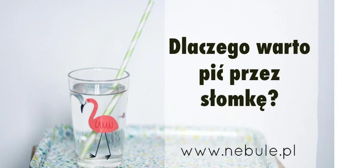 szejk cienka słomka, trudne picie szejka, opór zaciągania analogia - Dlaczego warto pić przez słomkę? - nebule.pl